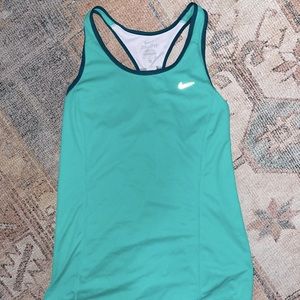 Nike Women’s Tank Top
